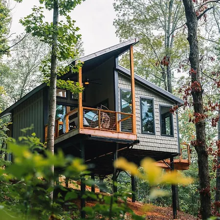 Summer Breeze At Willow Treehouse -Treetop Escapes
